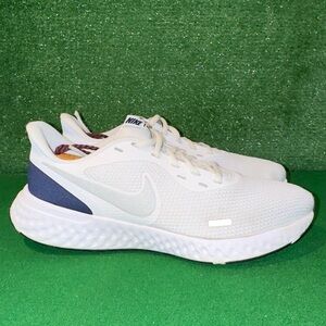 Nike Revolution 5 White Midnight Navy BQ3204-102 Men’s Size 7.5